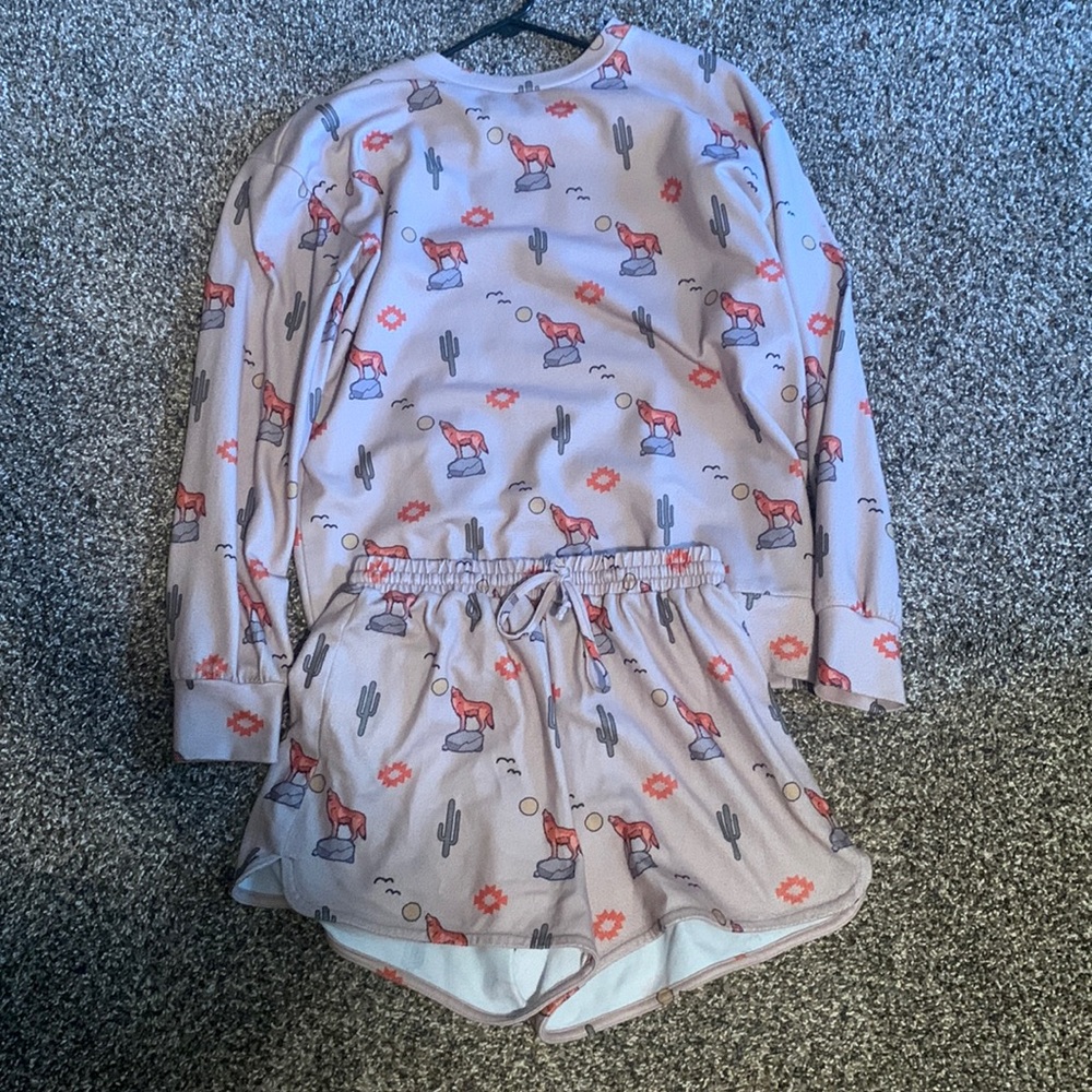 Women’s lounge set